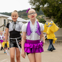  ./galleries/gallery_base/10002/37192/thumbs/th_tawaxmas2018-1200.jpg . 